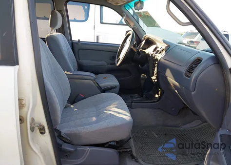 2000 Toyota 4Runner from USA, damaged, VIN JT3GM84R3Y0062535